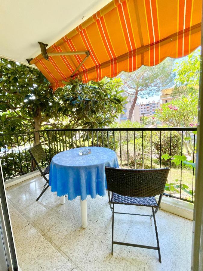 Apartamento Les Glycines Menton Exterior foto