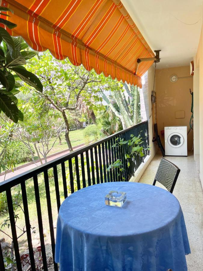 Apartamento Les Glycines Menton Exterior foto