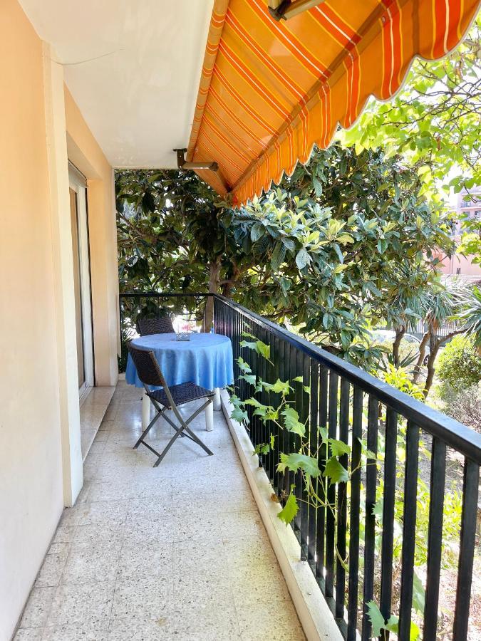 Apartamento Les Glycines Menton Exterior foto