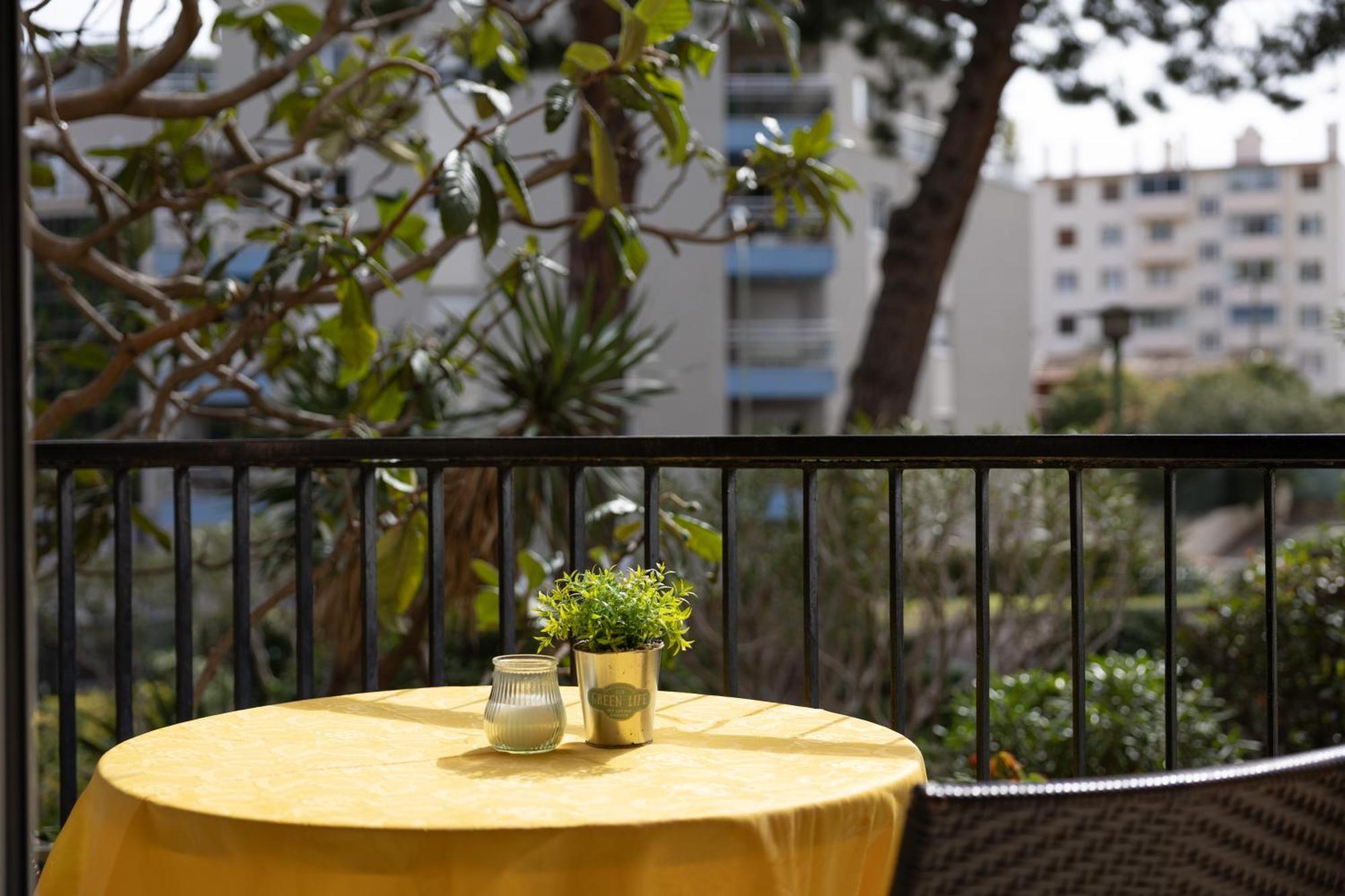 Apartamento Les Glycines Menton Exterior foto