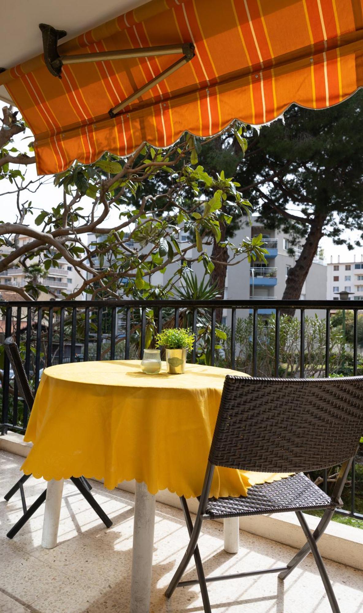 Apartamento Les Glycines Menton Exterior foto